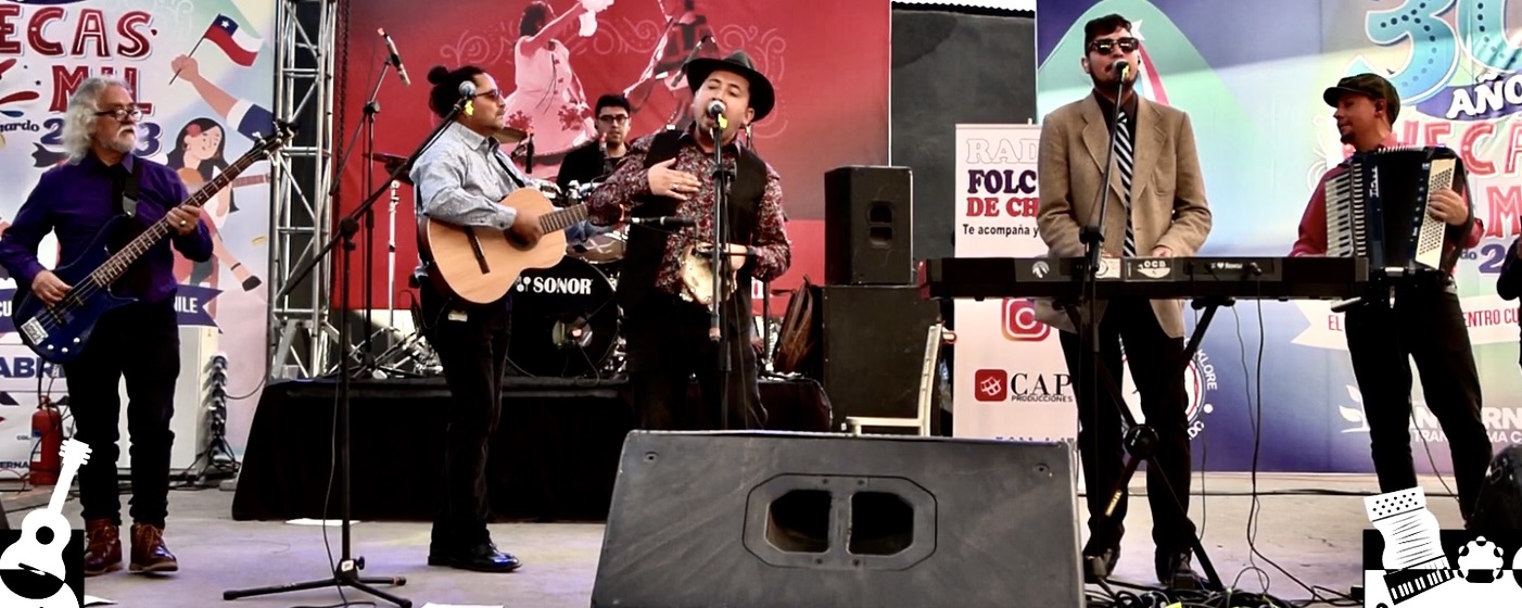 Integrantes Los Capiccelis - Cueca Chilena en Vivo