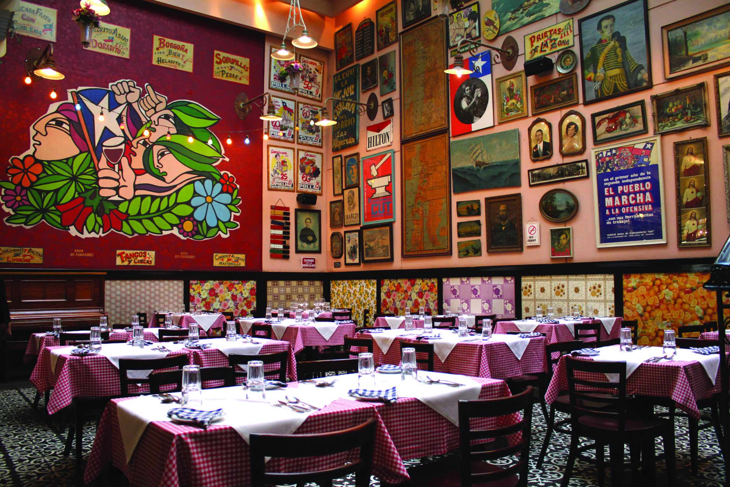 Salon interior Restaurant Liguria