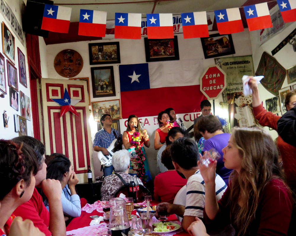 Cuecas en La Casa de la Cueca