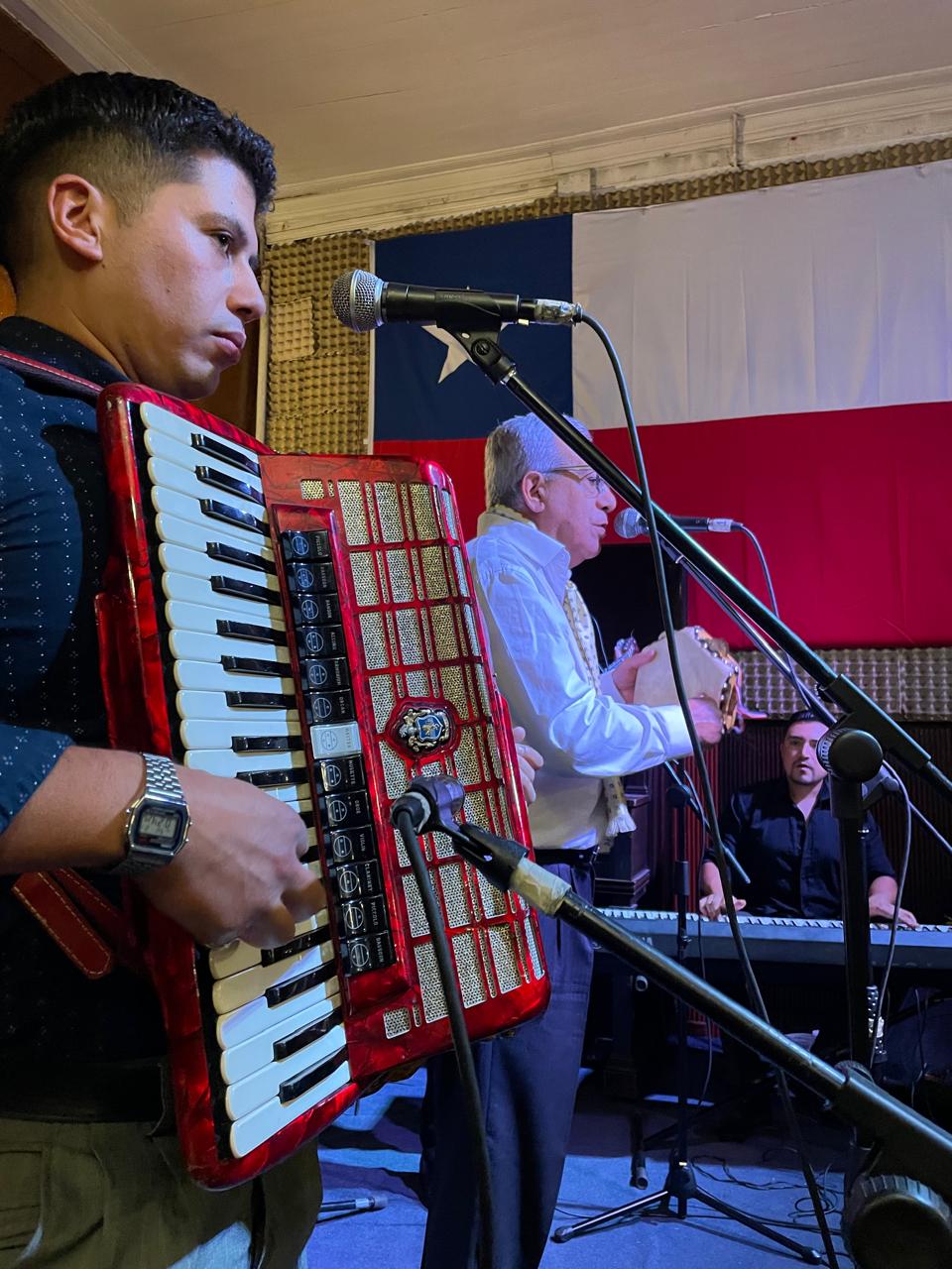 Grupo Los Chinganeros en El Huaso Enrique