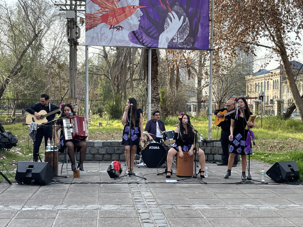 En vivo Grupo de Cueca Urbana Las Prendías