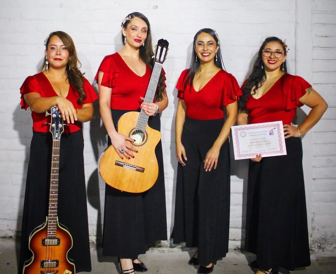 Grupo de Cueca Tradicional Flor de Chilenas