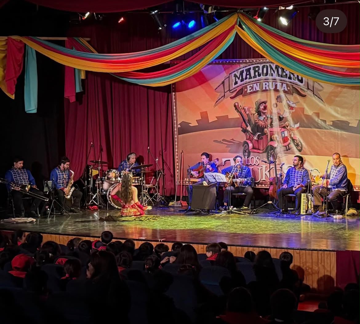 Banda sonora para el circo - Los Trukeros