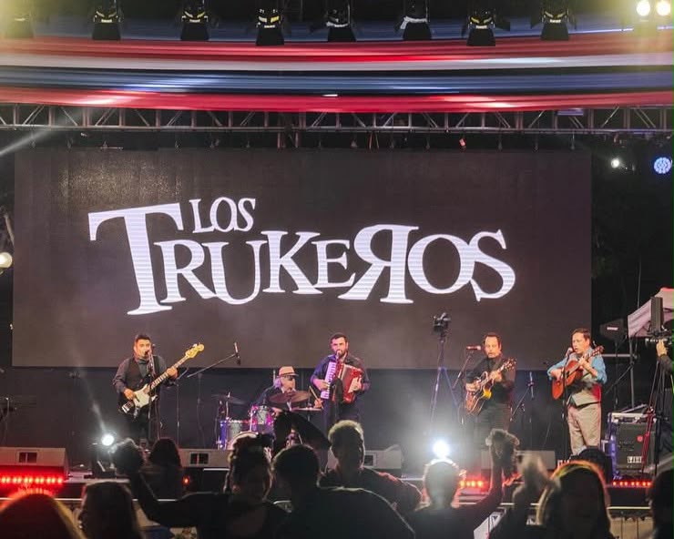 Presentación Los Trukeros